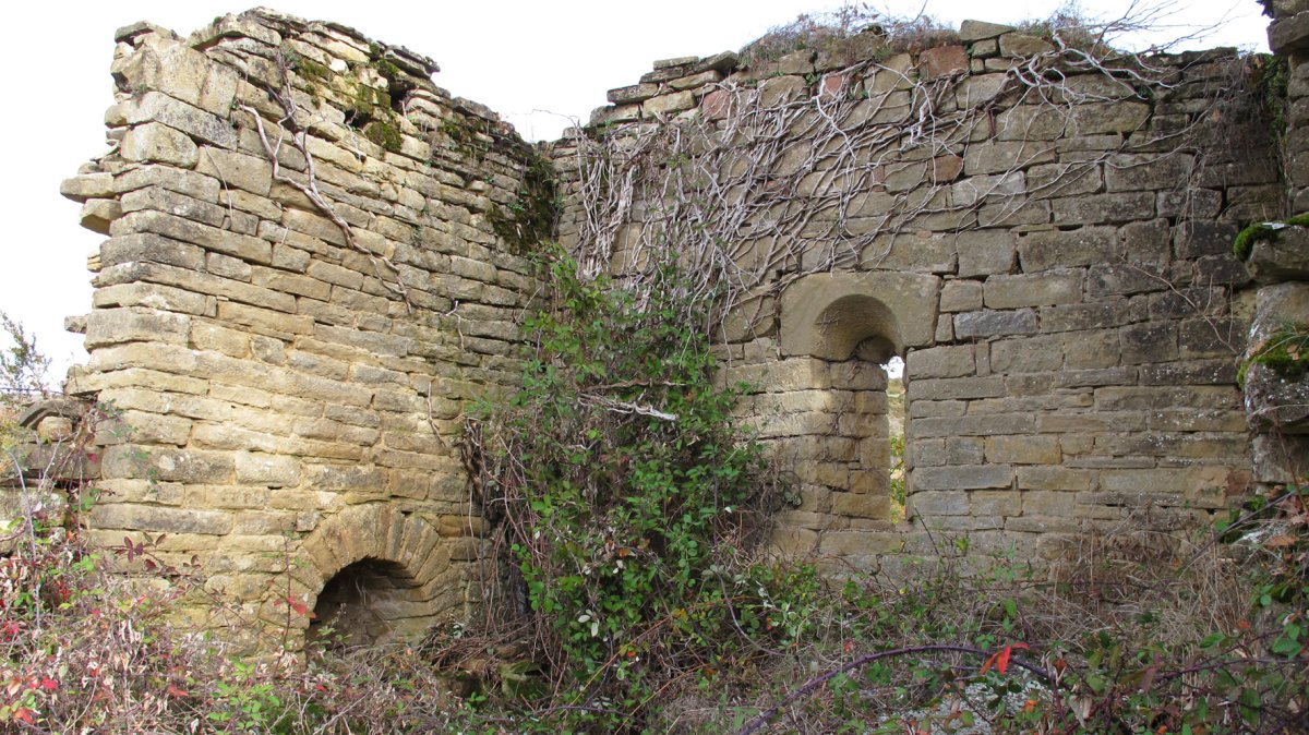 Santa Maria ermitaren hondakinak, Leotz