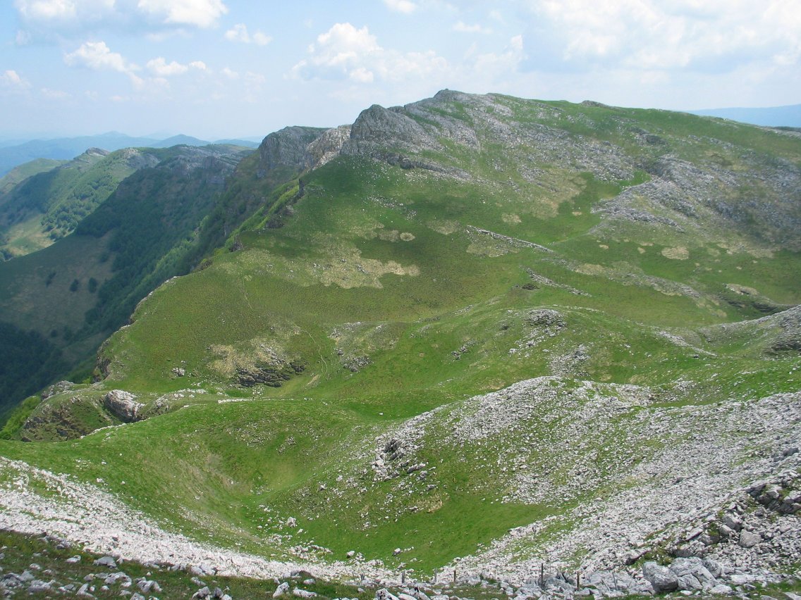 Elkomuts eta Irumugarrieta Aldaon aldetik