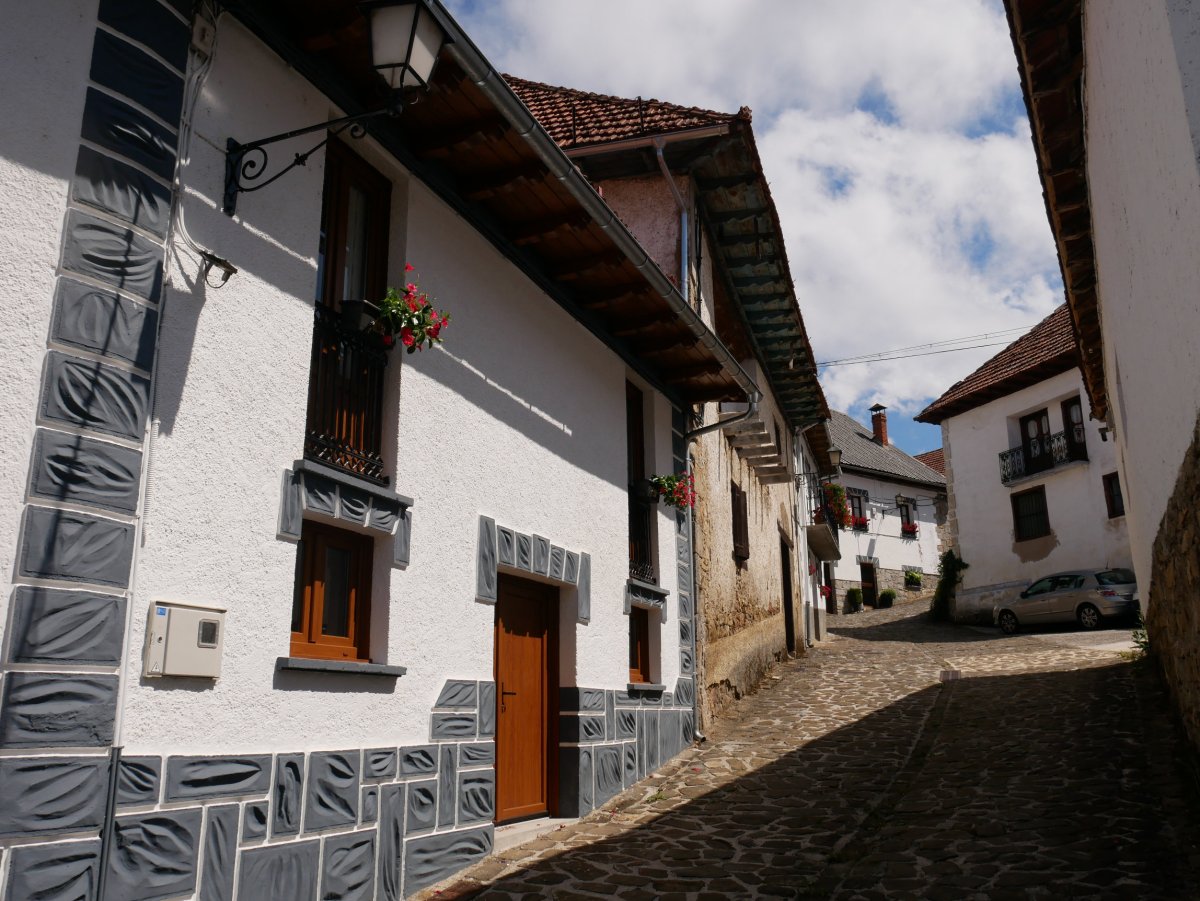 Kale Nagusia, Jaurrieta