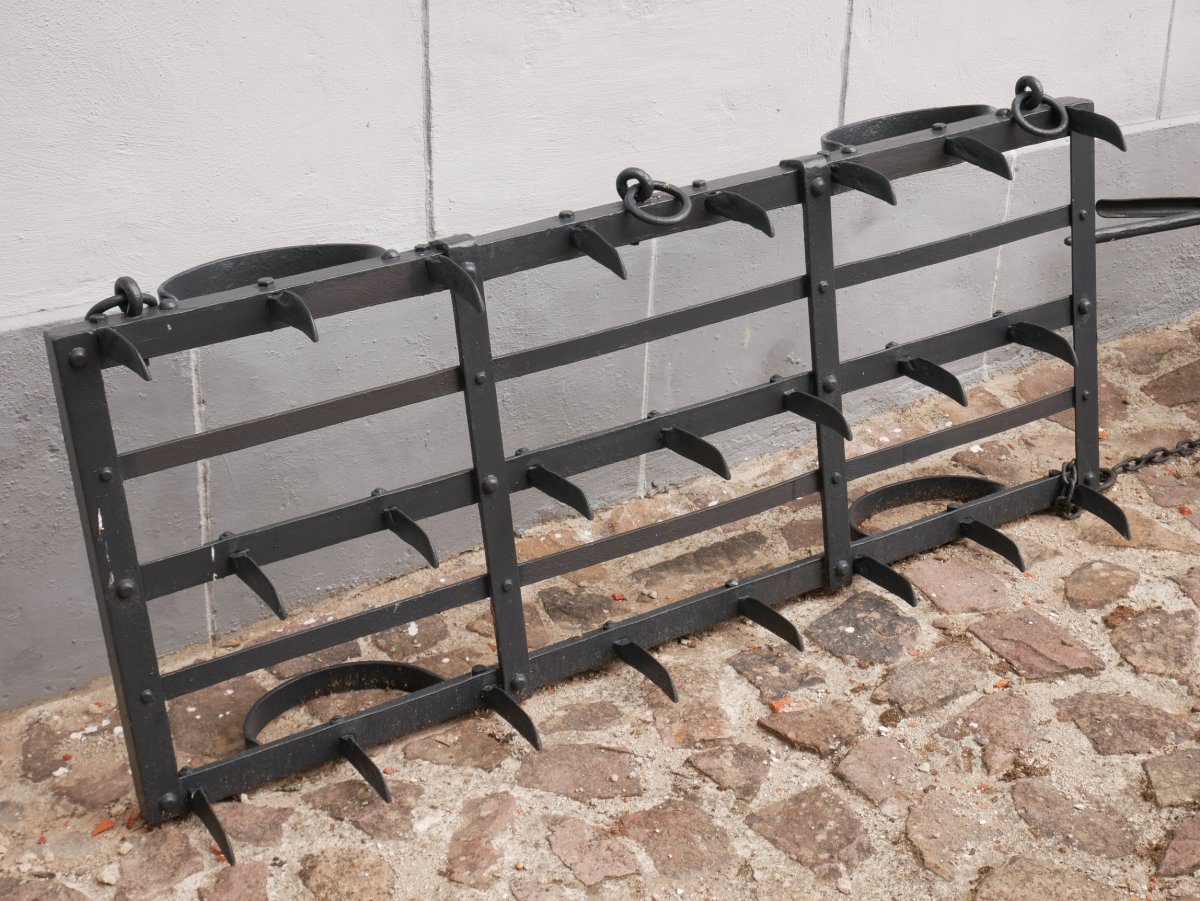 Burdinazio area, apaingarri. Garaioa.