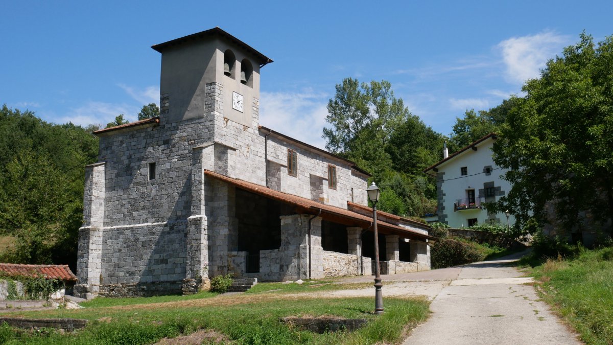 Santiago eliza, Intza