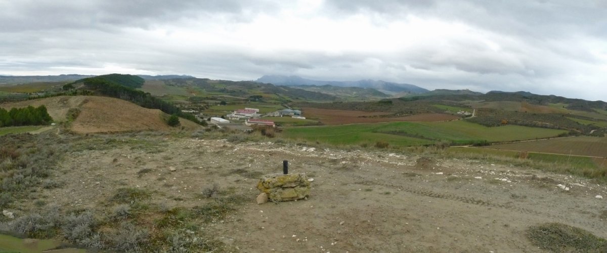 Las Cuestasoko gailurra eta gainaldea