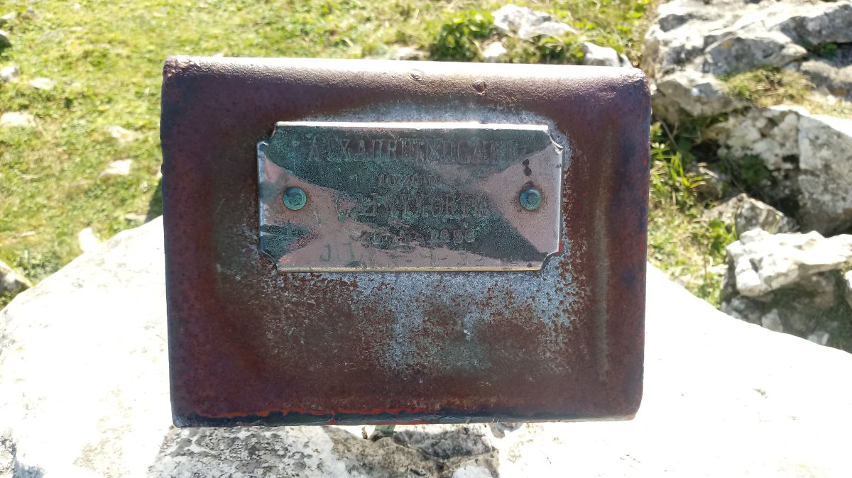 Atxaurrutxugane (979m) postontzia