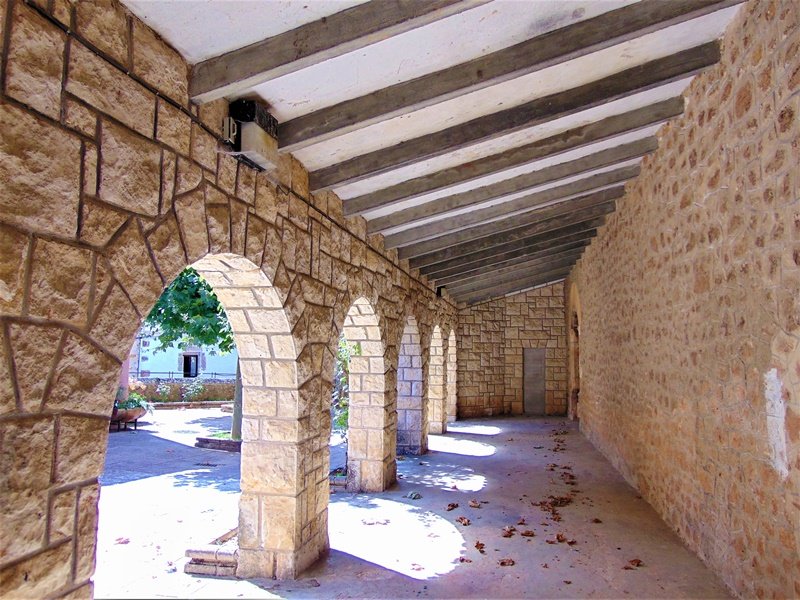 San Andres Eliza Orbison