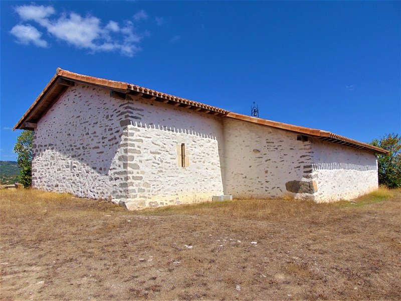 Nuestra Señora de Ubarriaran Ermita Otobarrenen