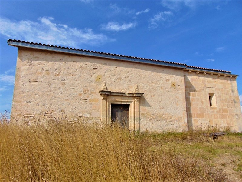 Nuestra Señora de Larrauri Ermita Urarten