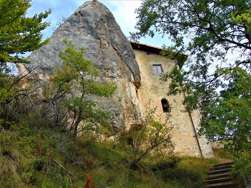 Haitzaren Andre Maria Haitzuloa Ermitategia