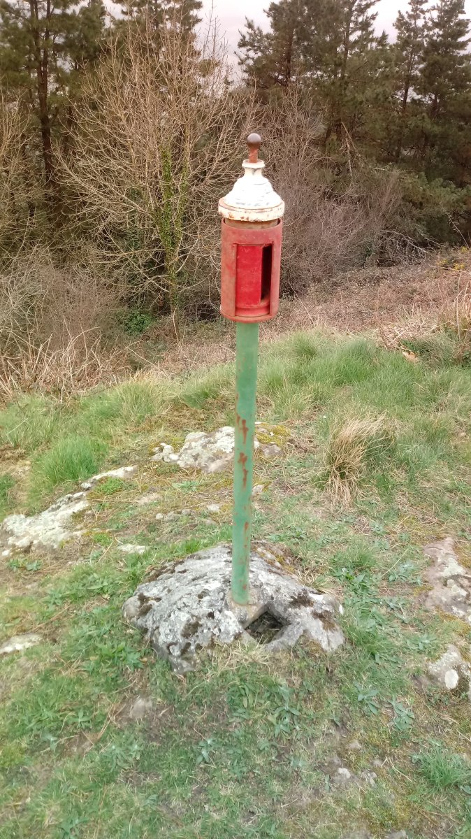 Gaztelu Aitz (705m) postontzia