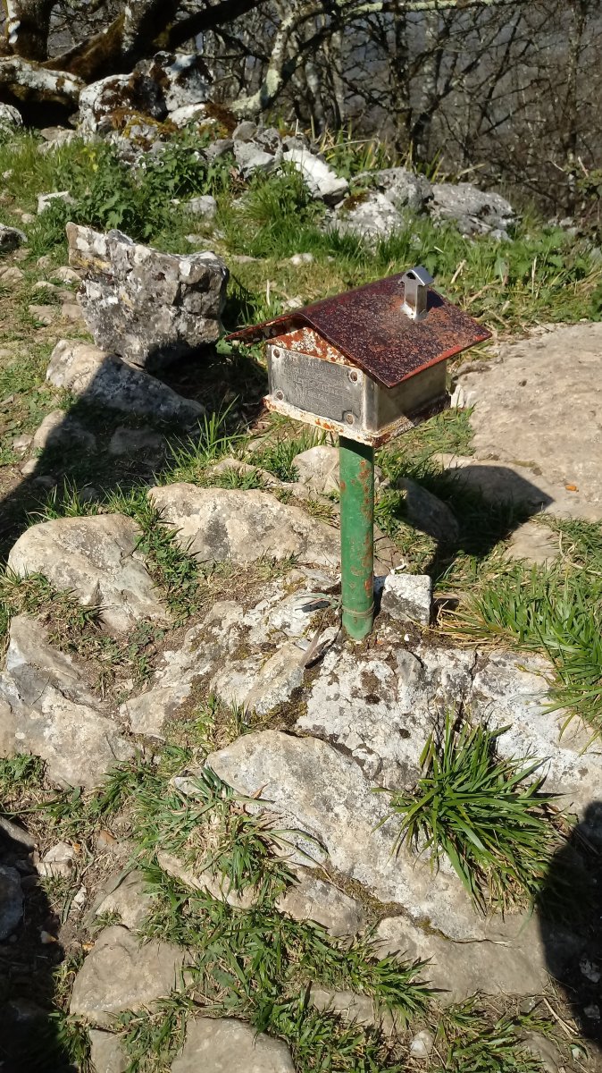 Otsabio (801m) postontzia