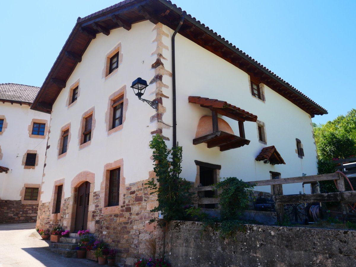 Etxeak, Hiriberri Artzibar