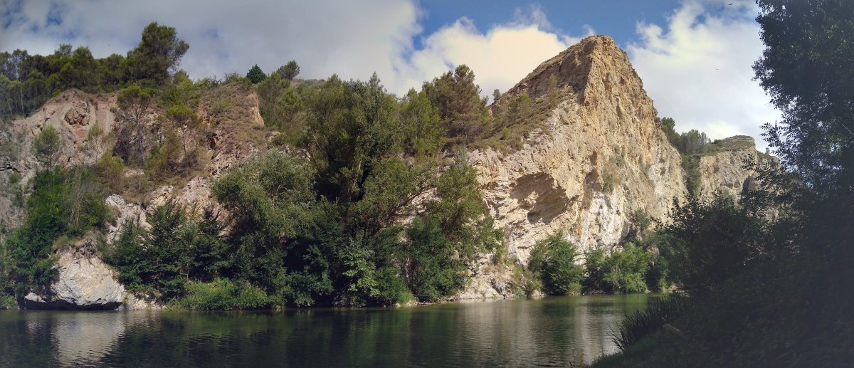 Izpea, ibaitik ikusita