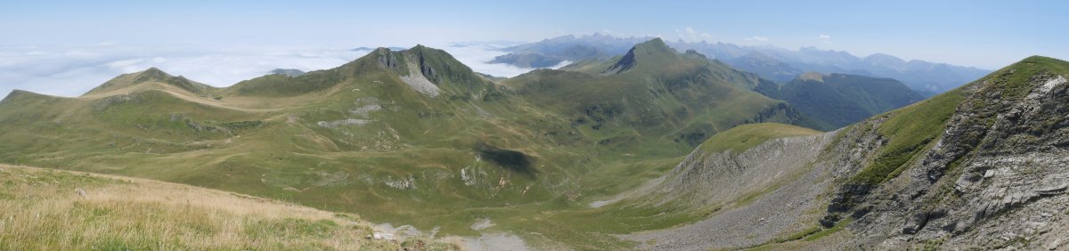 Otsogorrigainatik ekialdera begira