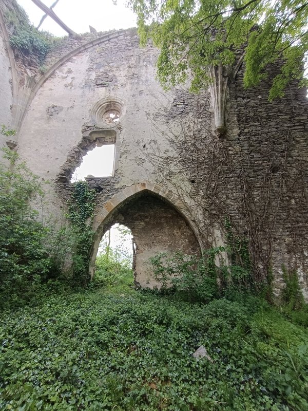 Andre Mariaren Sorkundearen Eliza. Legutio (Nafarrate)