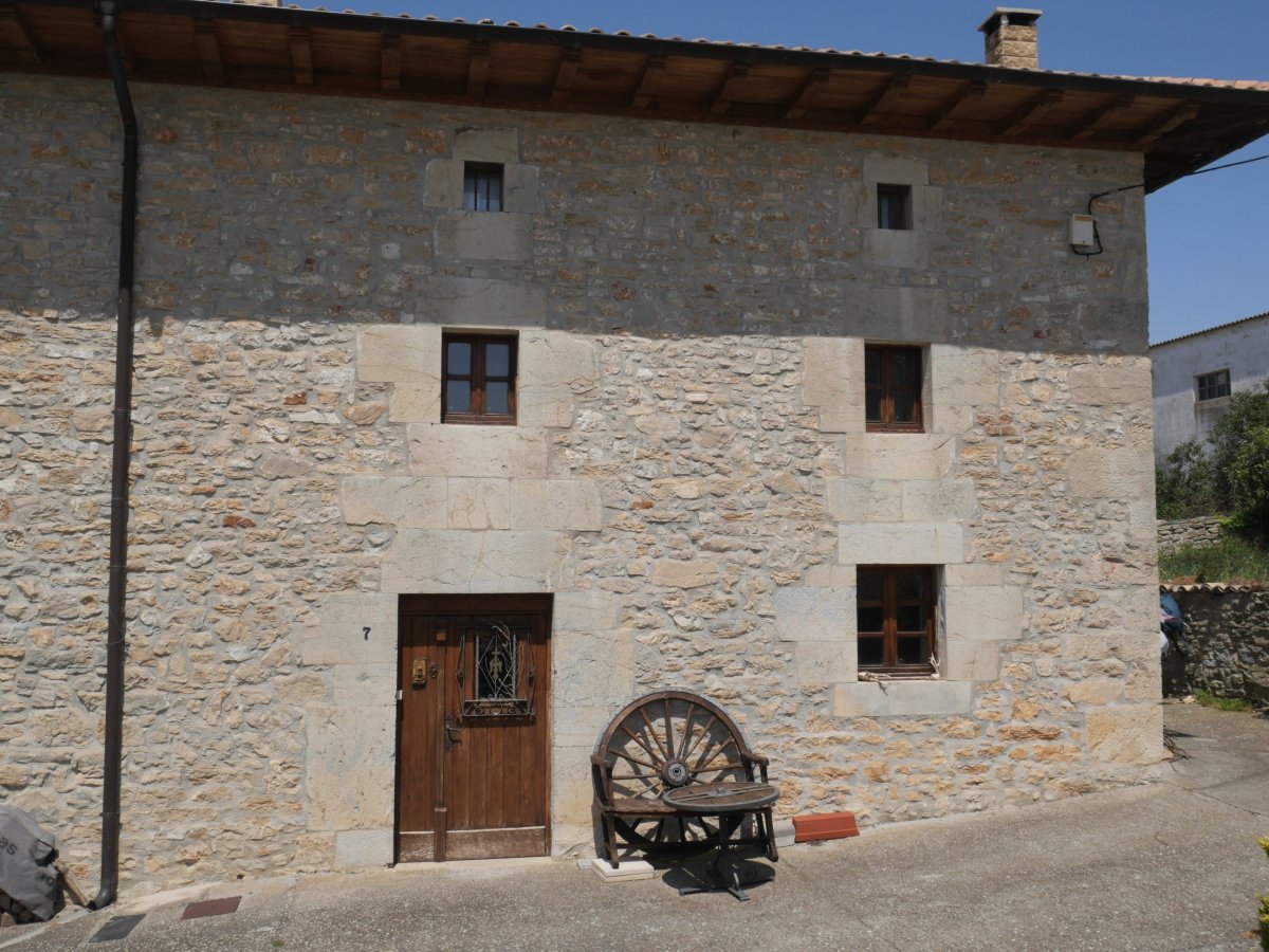 Leziaga etxea, Azantza