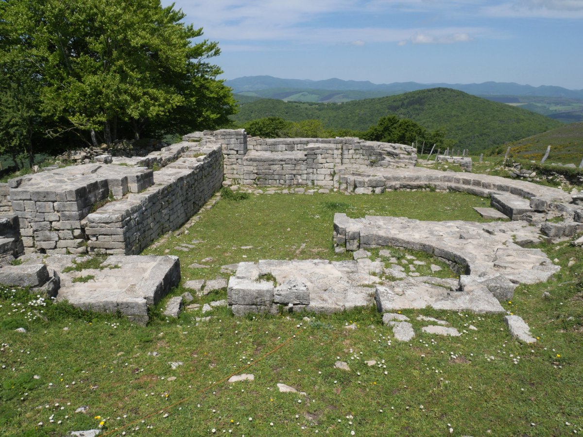 Doneztebe monastegiaren aurriak