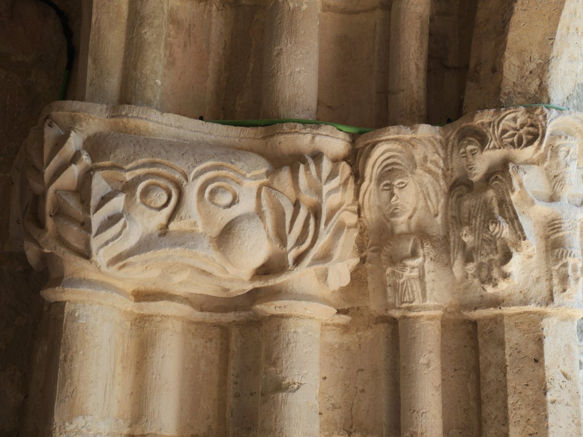 San Vicente eliza, Larunbe