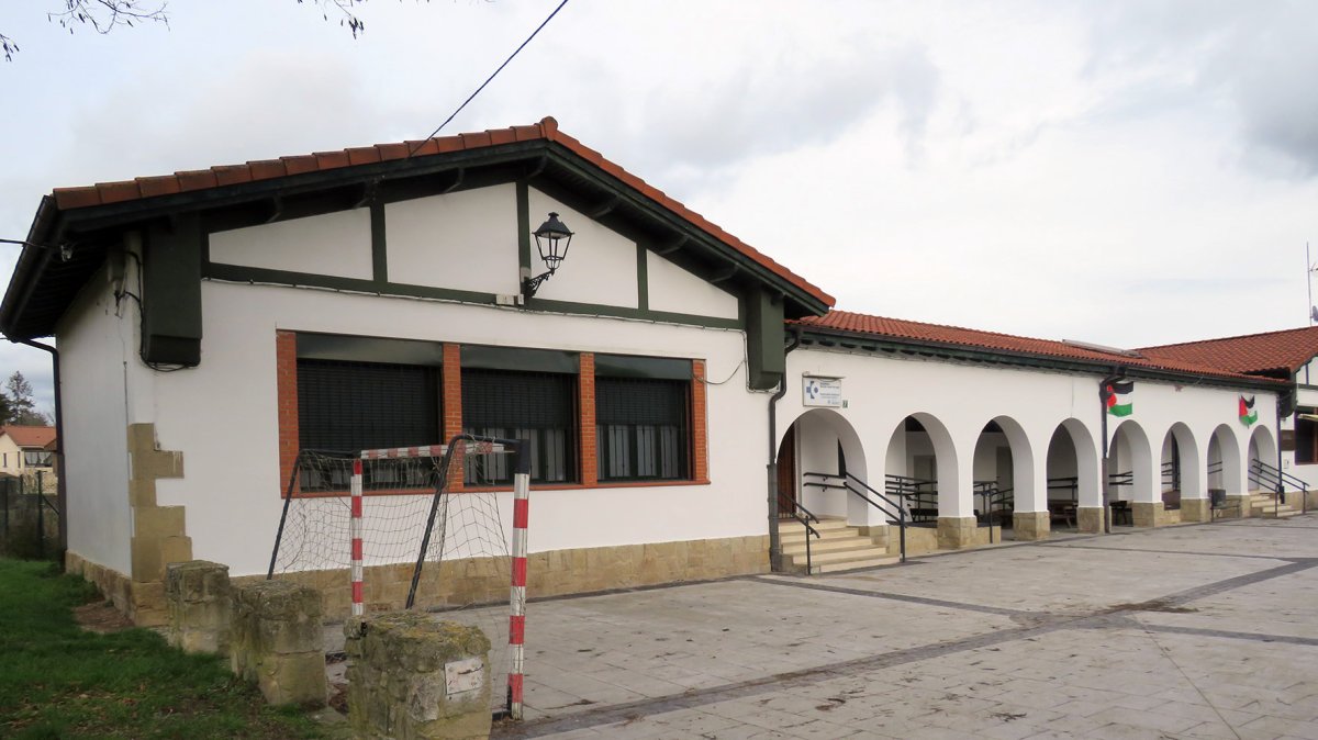 San Juan Kalea 5-7, Bergonda-Lantaron