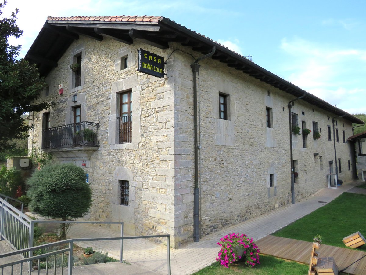 Doña Lola etxea, Izarra-Urkabustaiz