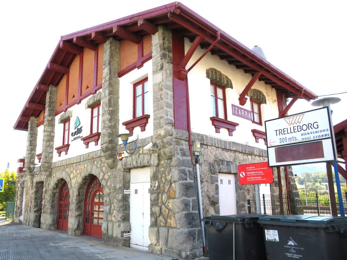 Izarra tren geltokia, Izarra-Urkabustaiz