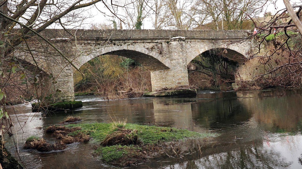 Zubia (Castillo Sopeña eta Anuntzeta), Erriberagoitia