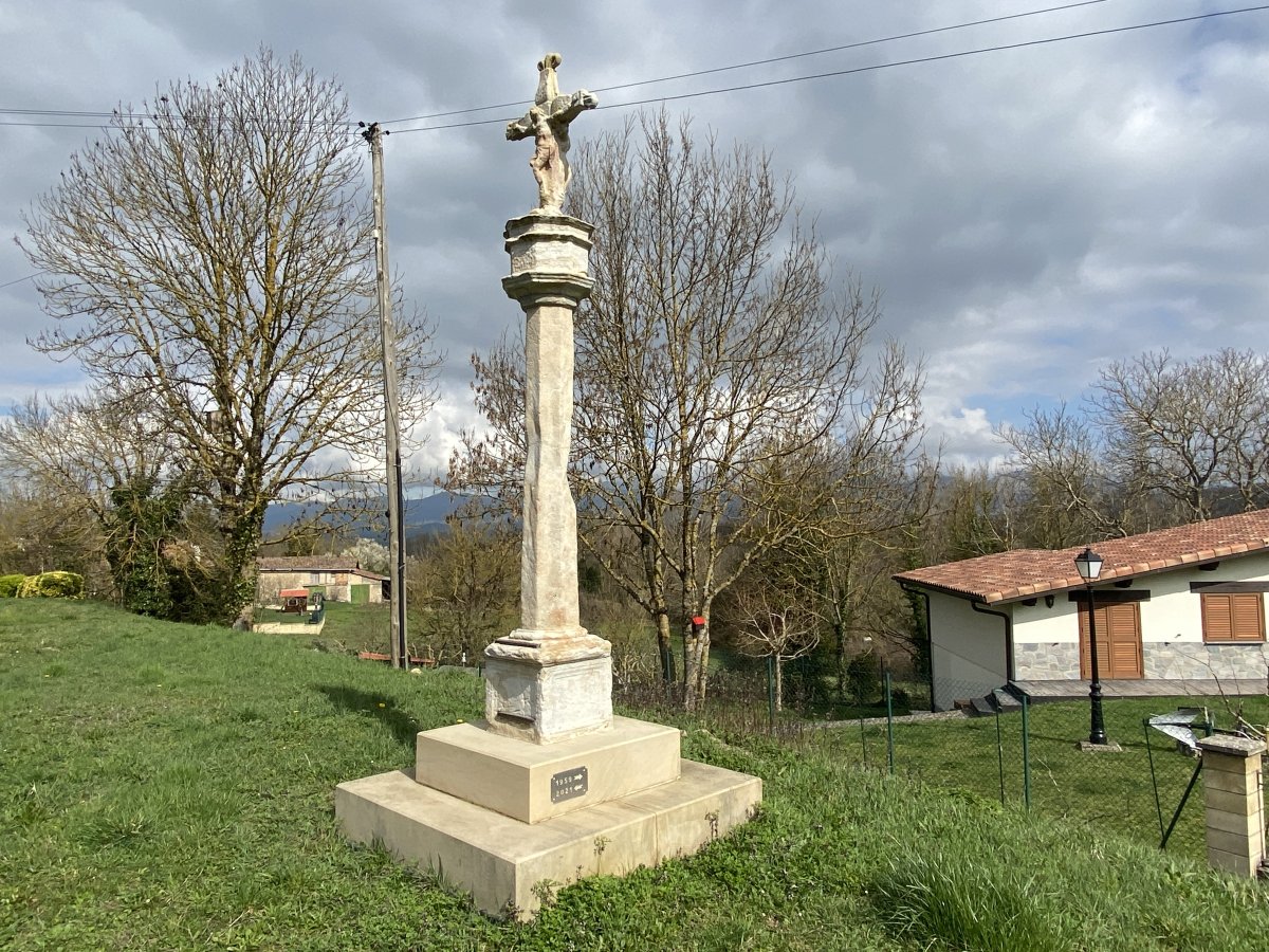 Gurutzea. Agurain (Opakua)