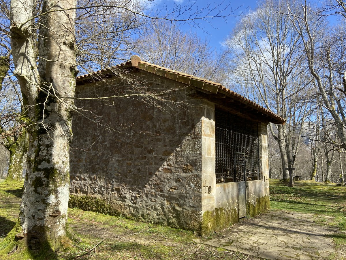 Santo Kristo Ermita. Abadiño (Urkiola)