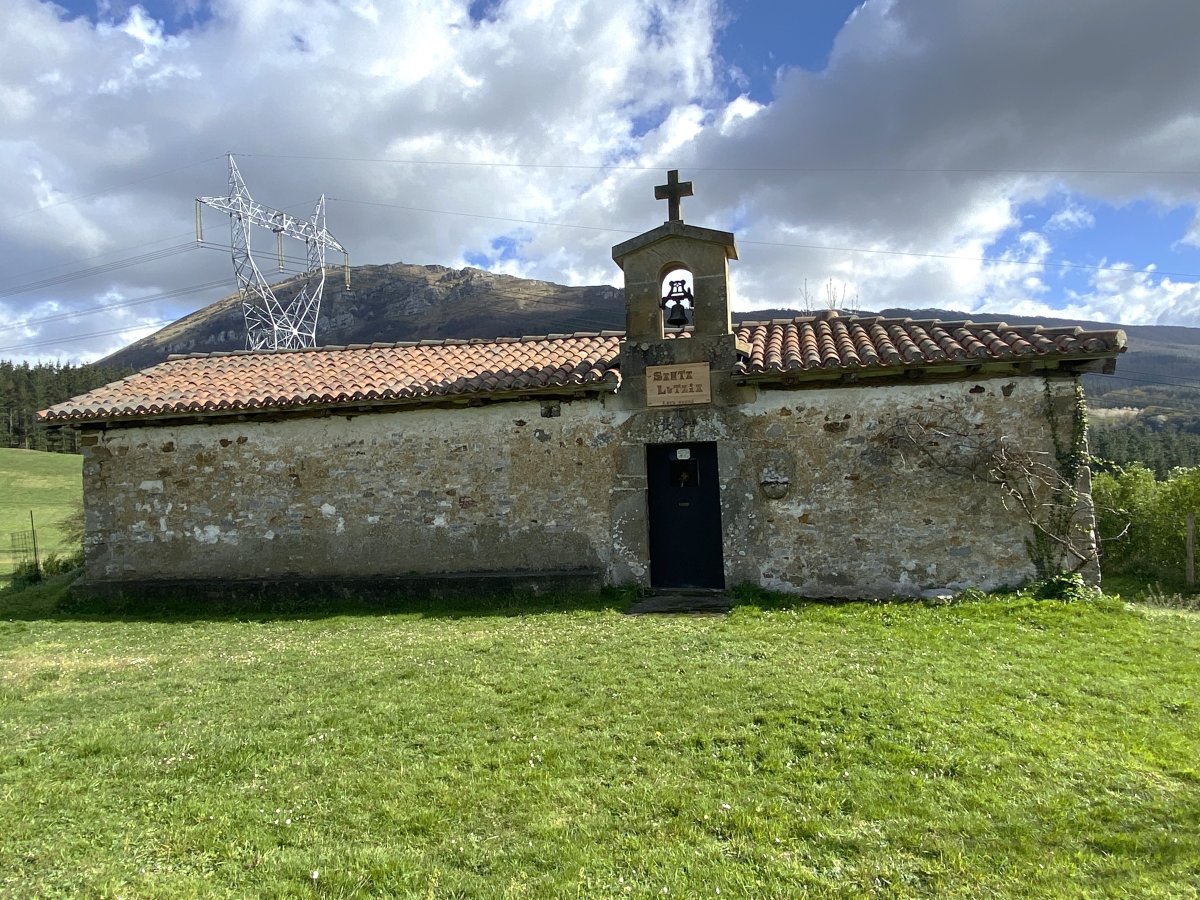 Santa Luzia Ermita. Eskoriatza (Lete)