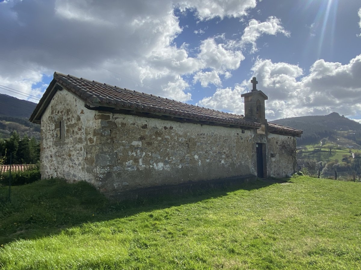 Santa Luzia Ermita. Eskoriatza (Lete)