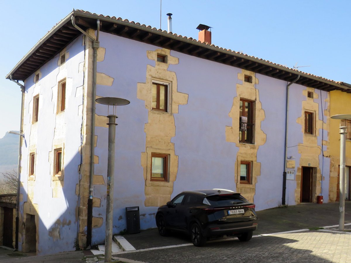 Consultorio medico etxea, Urizaharra