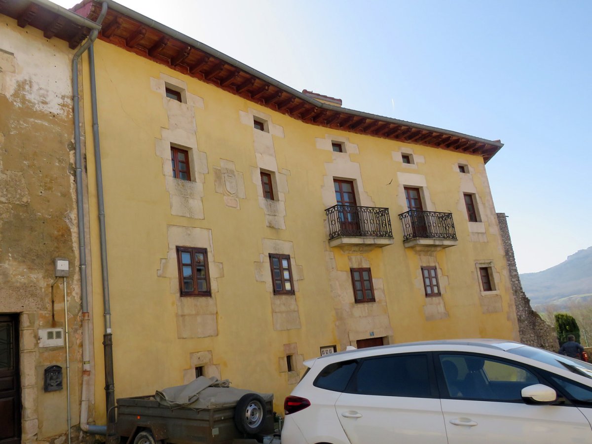 Duque de Hijar etxea, Urizaharra