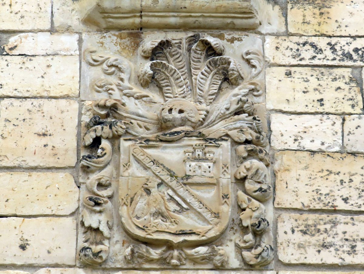 Armarria (Eguzkitza Kalea 1), Zambrana