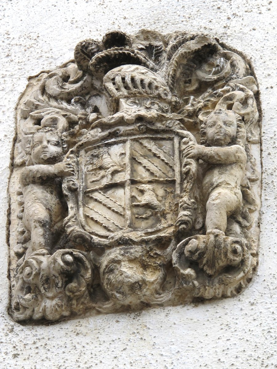 Iribarren (Eusebio) etxeko armarria, Uritz-Artzibar