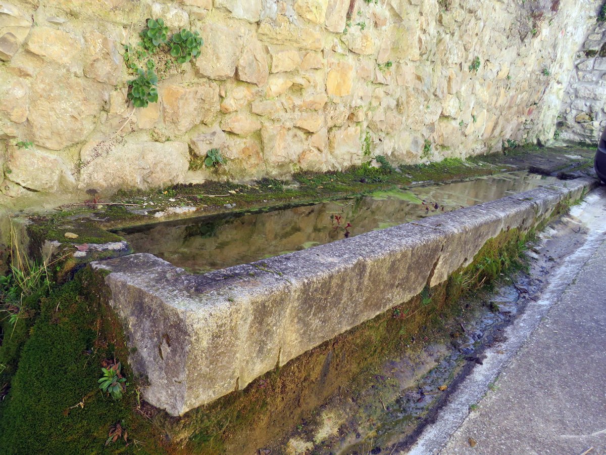 Iturria, Montoria-Urizaharra