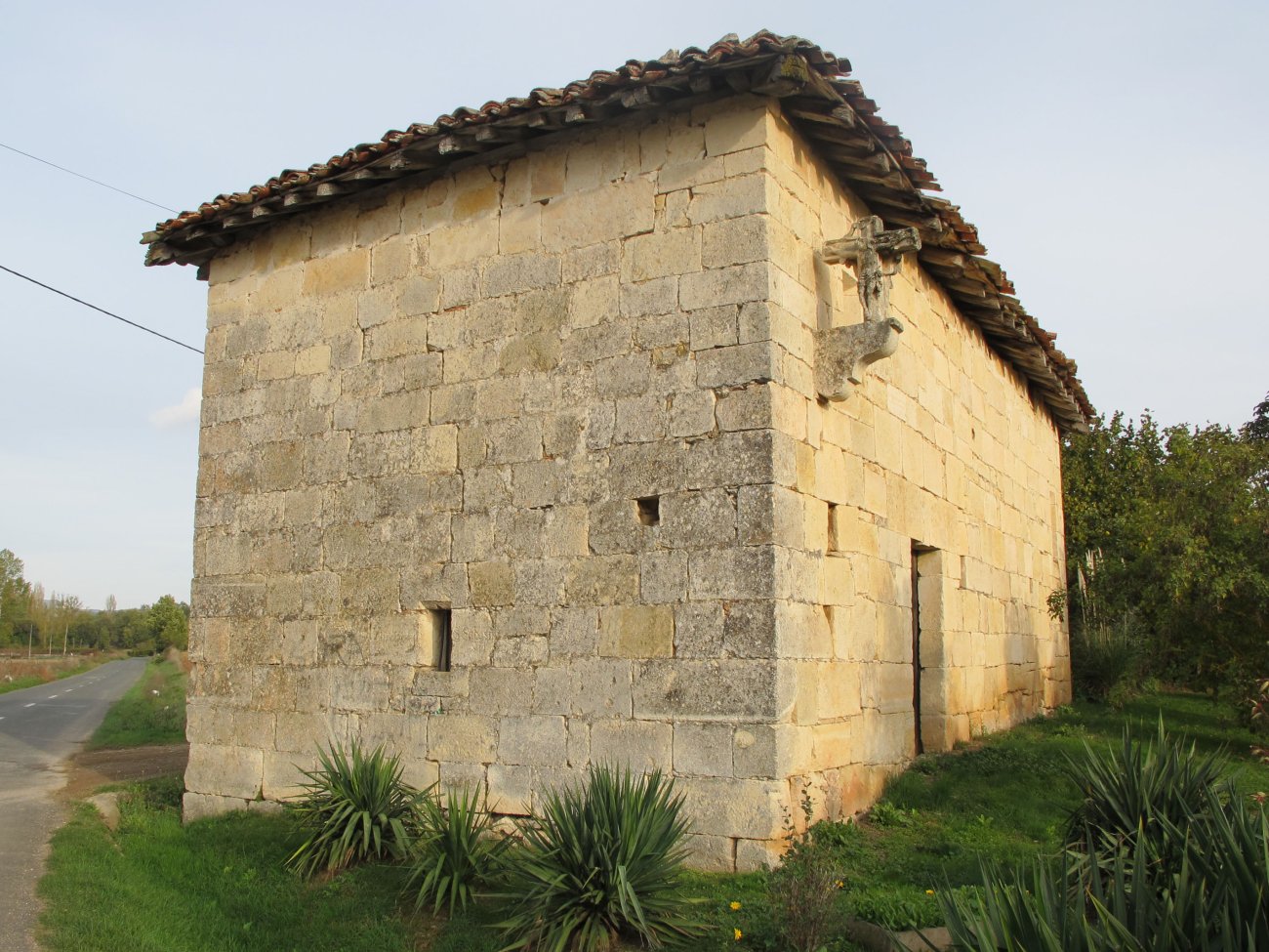 San Sebastian ermita, Pariza
