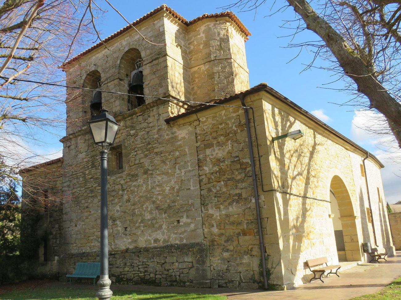 Santiago eliza, Leziñana-Lantaron