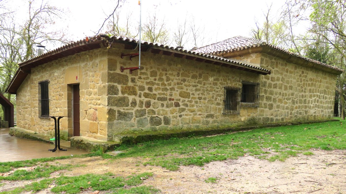 San Gines ermita, Bastida