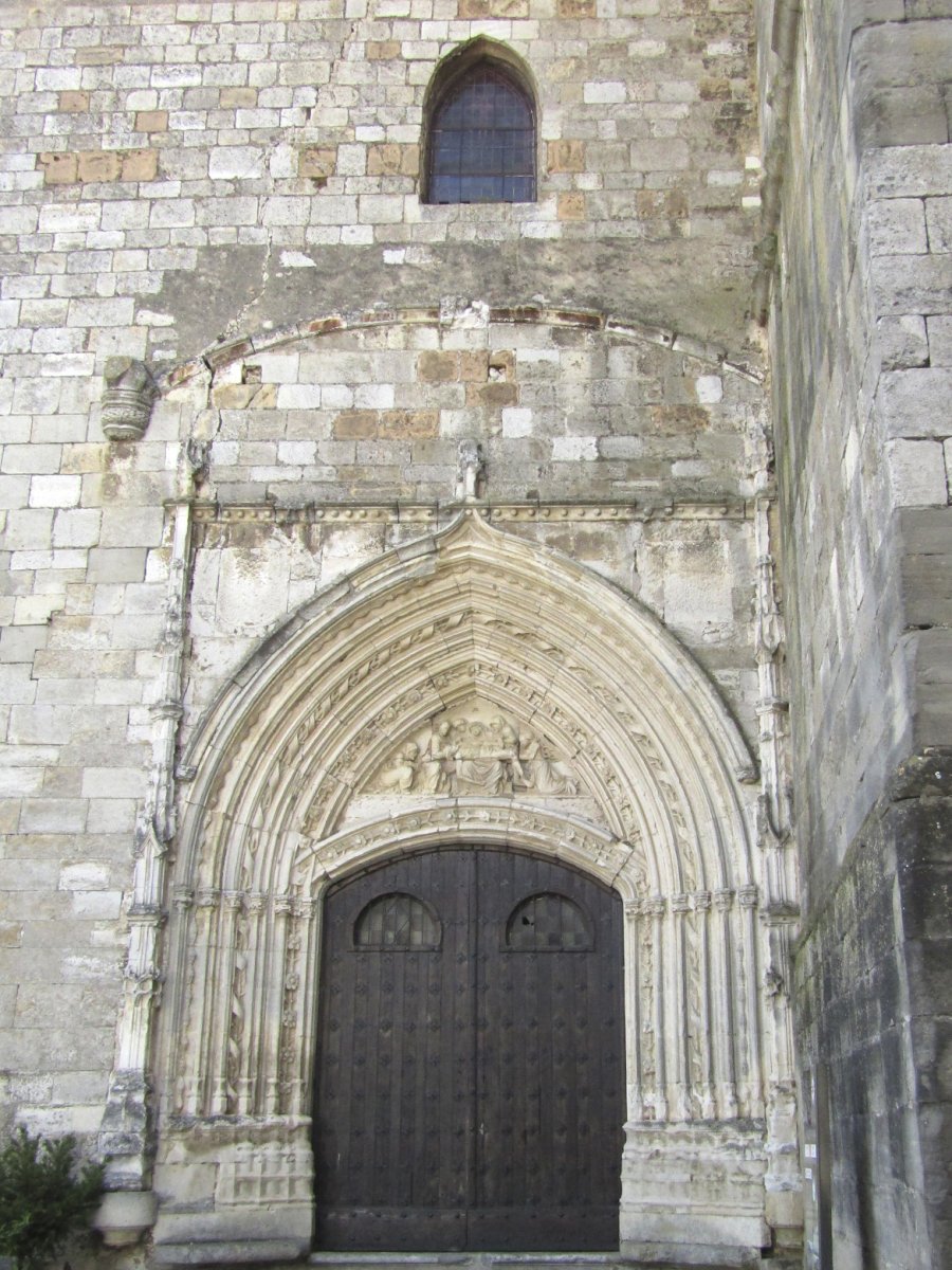 Asuncion eliza, Santikurutze Kanpezu