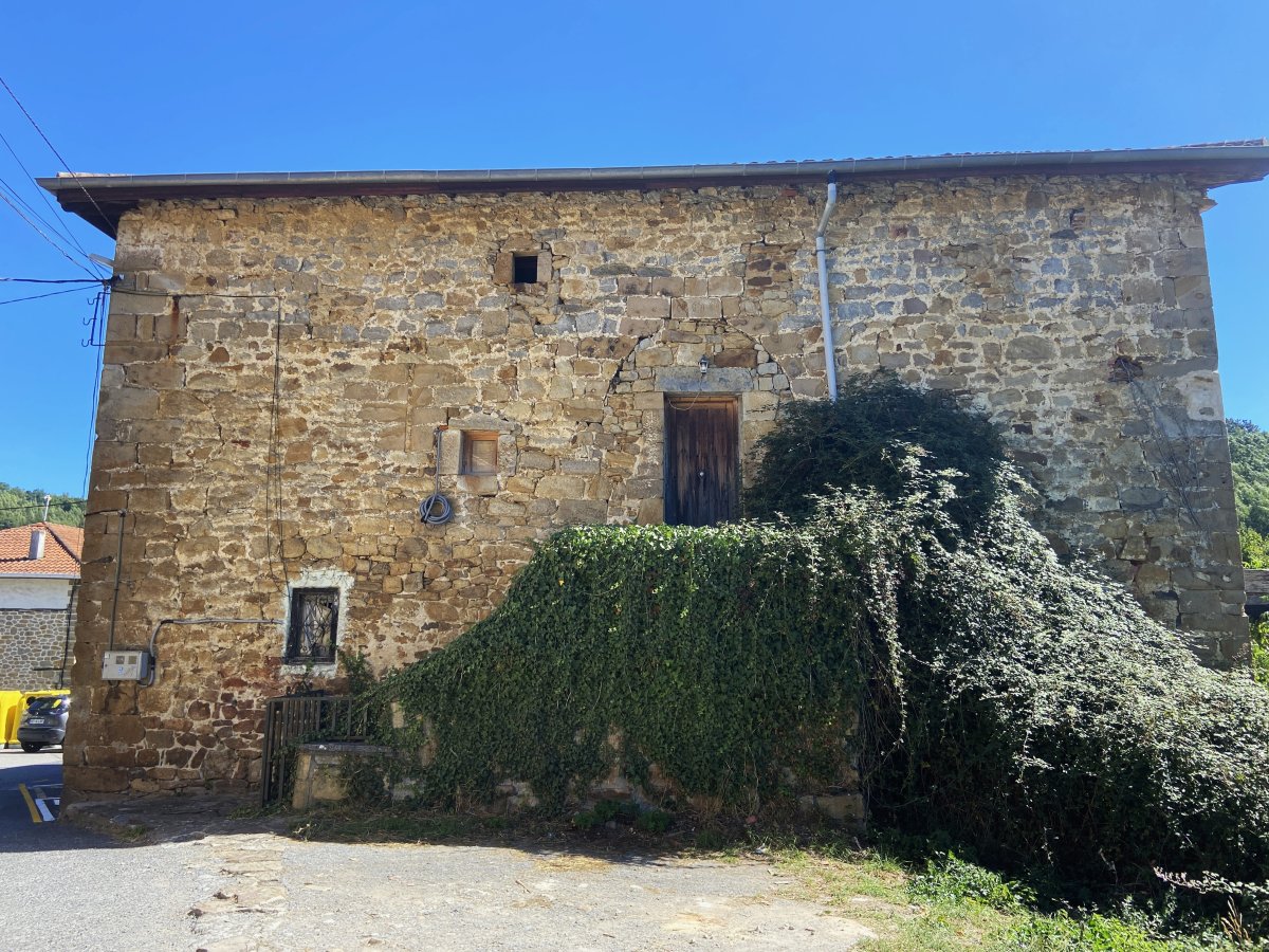 Traslaviña Dorrea. Artzentales (Traslaviña)