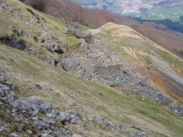 Mehatzen aztarnak Biozkornia lepotik gertu