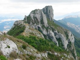 Mendebaldetik ikusita