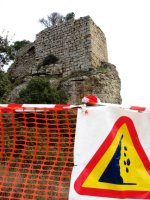 Goitik behera datorren gaztelua