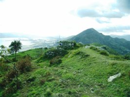 De fondo el Serantes