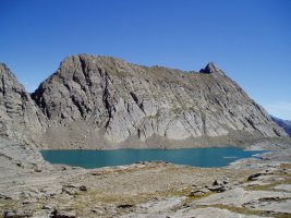 Mendebaldetik ikusita