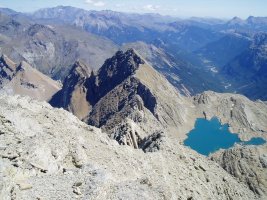 Mendebaldetik ikusita, Astazou Handitik