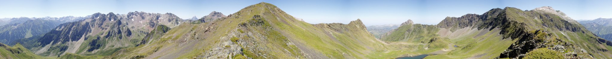 Sanctus eta Pic de Louesque arteko gandorretik 360ºtako ikuspegia