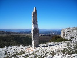 El Gustaleko zutarria