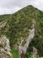 Azken urjauzia, Zorokieta mendiaren oinetan