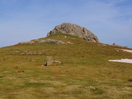 Urdanasburuko kaskoa (1235m), Beillurtitik hegoaldera