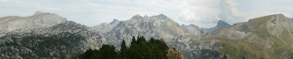 Nafar Pirinioak Lapazarratik