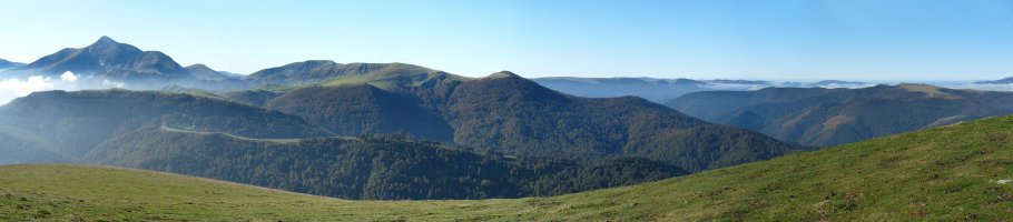 Ori eta Irati iparraldeko mendiak Arthanolatzetik